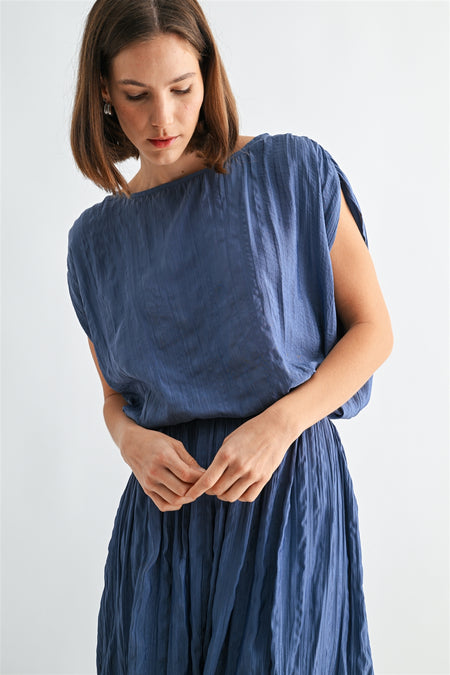 FT69377_Navy_4952655