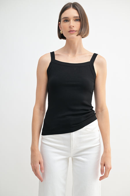 FT67936_Black_3527160