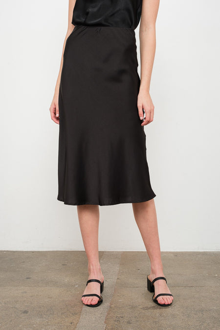 FS65877_Black_3024808