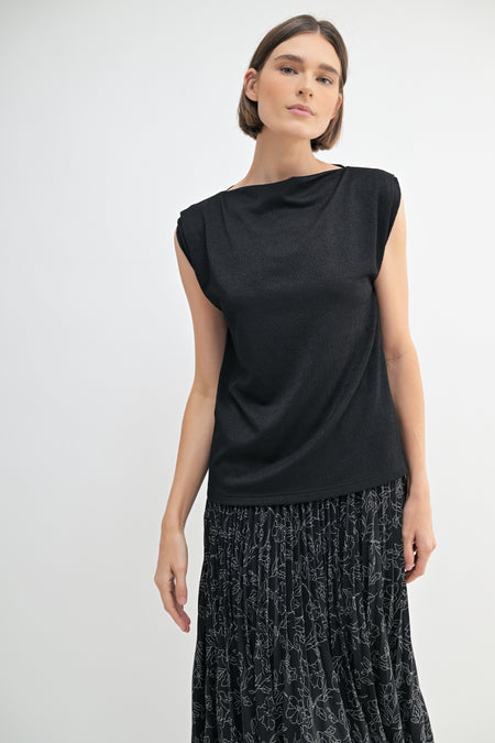 FT67971_Black_3525387