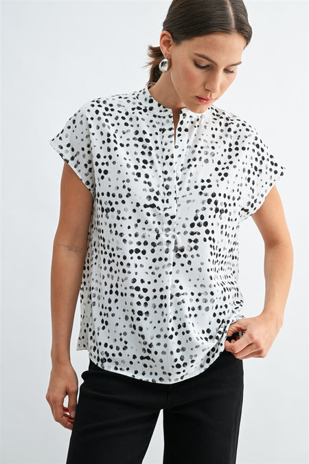 FT69747_IVORYBLACK_5389918