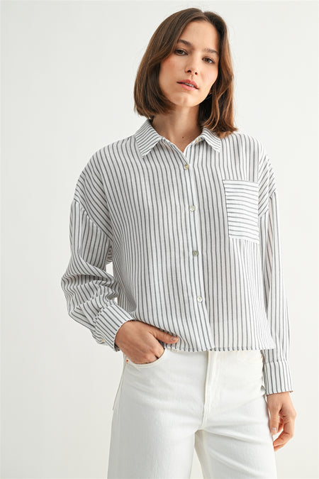 FT69143_WhiteBlue_4746240