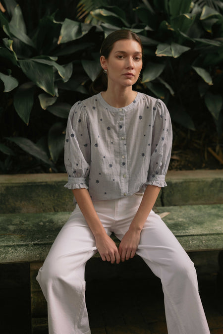 FT69799_Navy_5363024