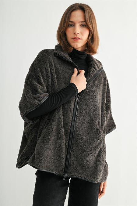 FJ69204_Charcoal_4743732