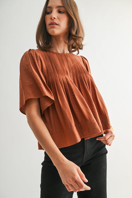 FT68389_CLAY_4113787