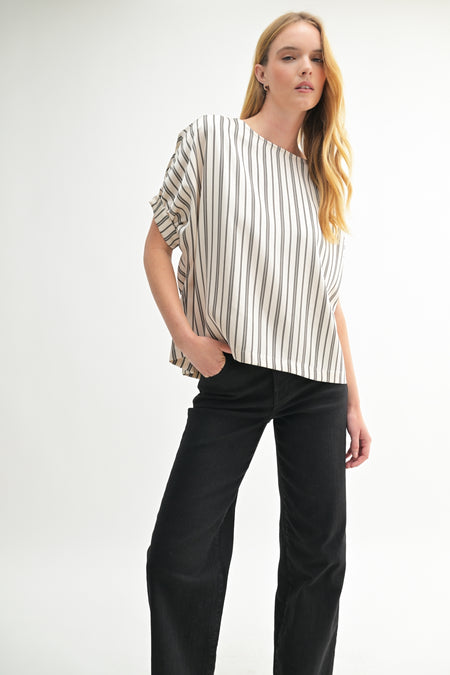FT67639_CreamGrey_3605589